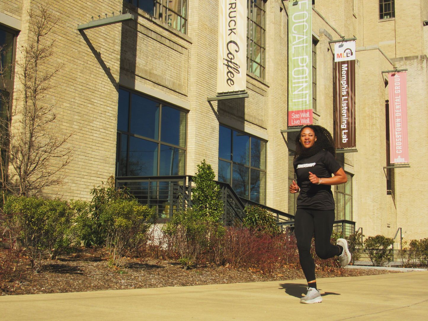 901 Run Club Performance Tee II - Womens