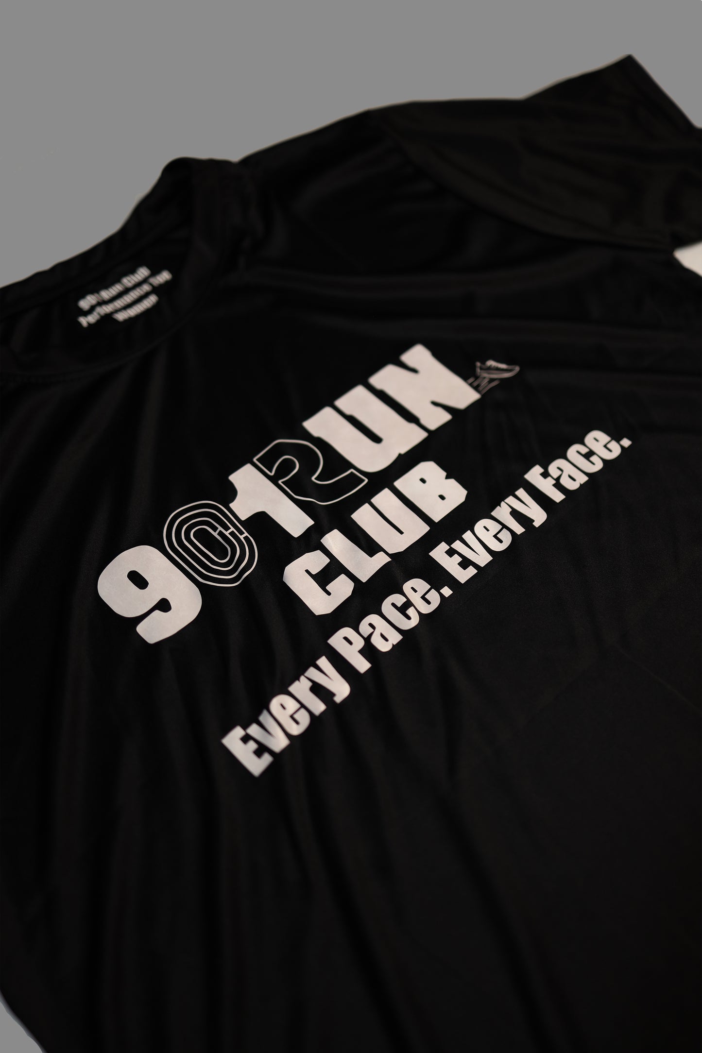 901 Run Club Performance Tee - Womens